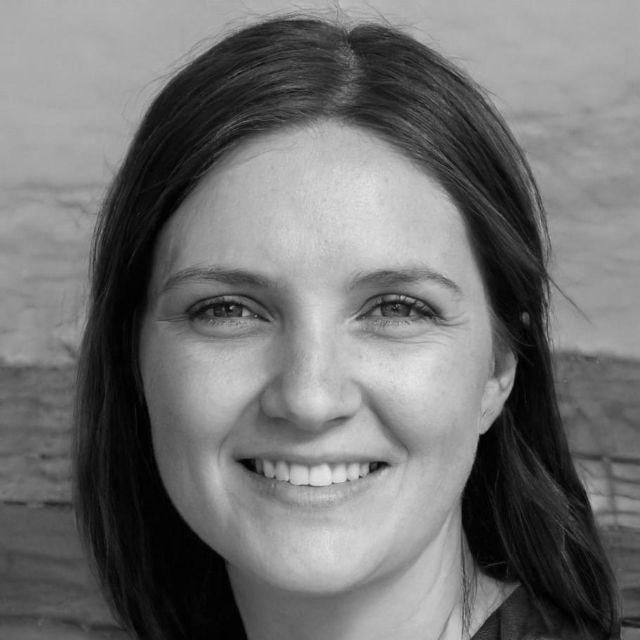 Anisa Jovanović portrait